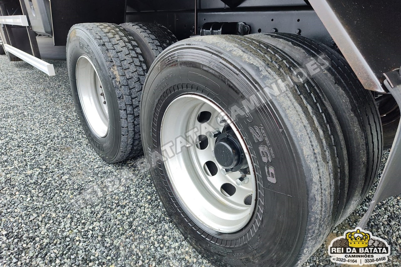 Ford Cargo2428 - 10/10 29