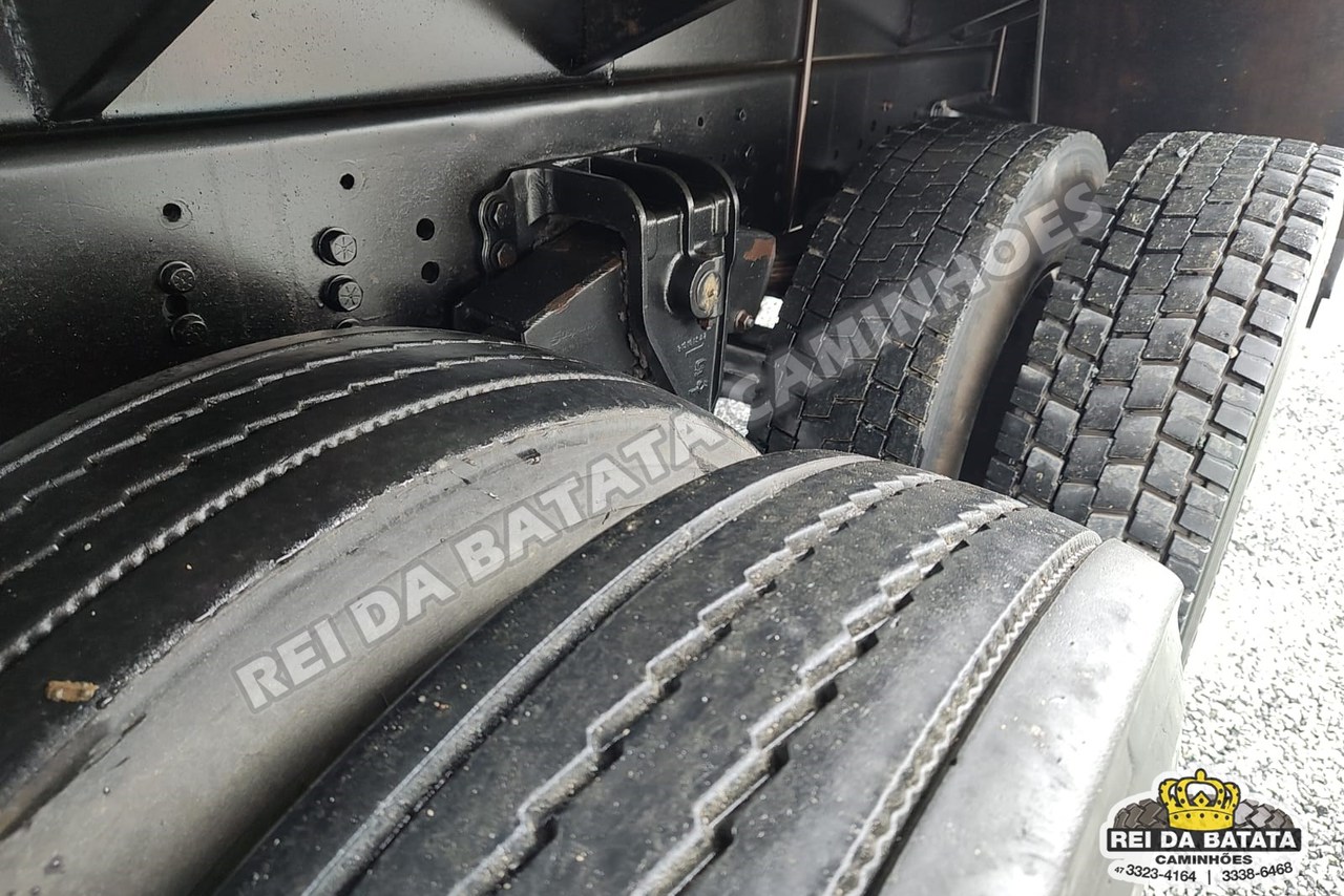 Ford Cargo2428 - 10/10 30