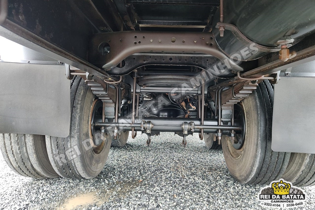 Ford Cargo2428 - 10/10 33