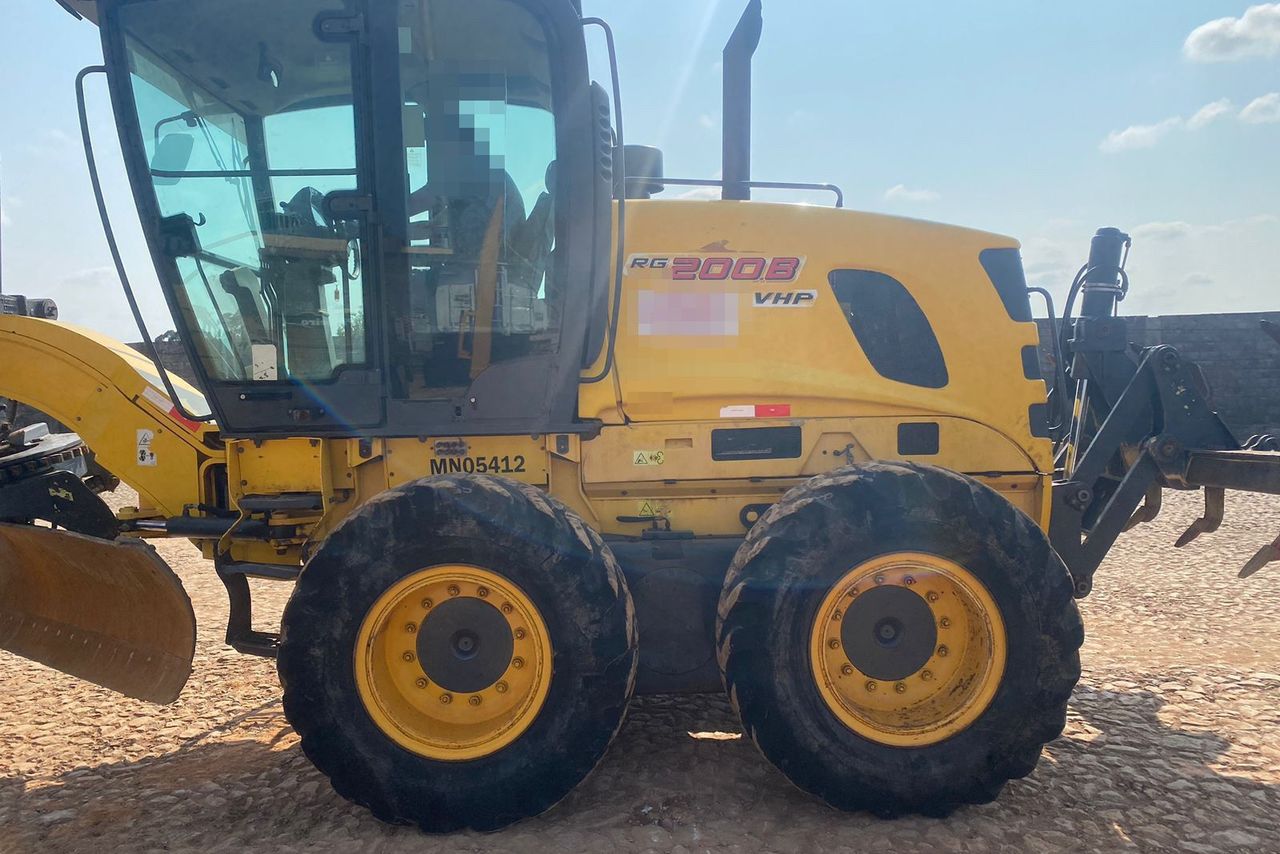 New Holland RG200 - 17/17 7