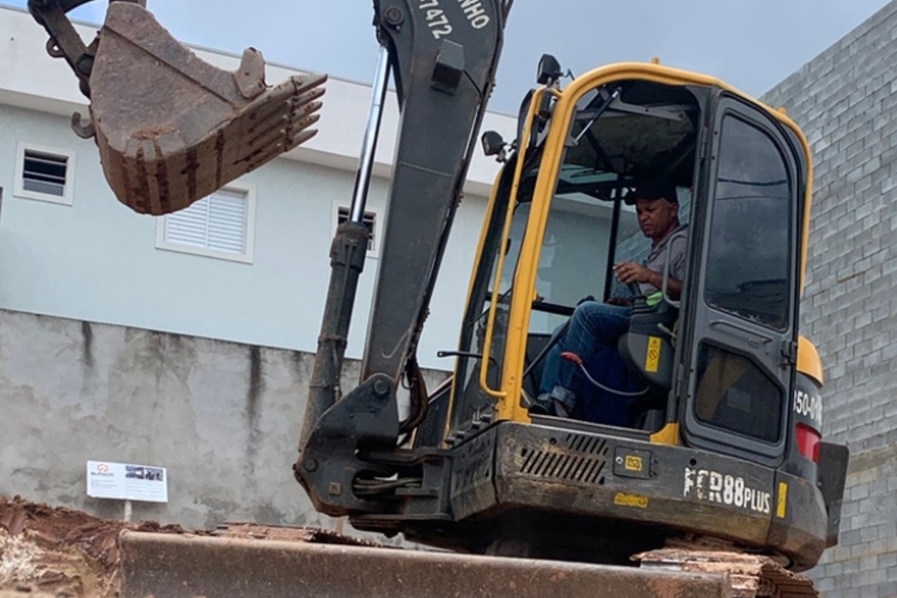 Volvo ECR88 - 14/14 3