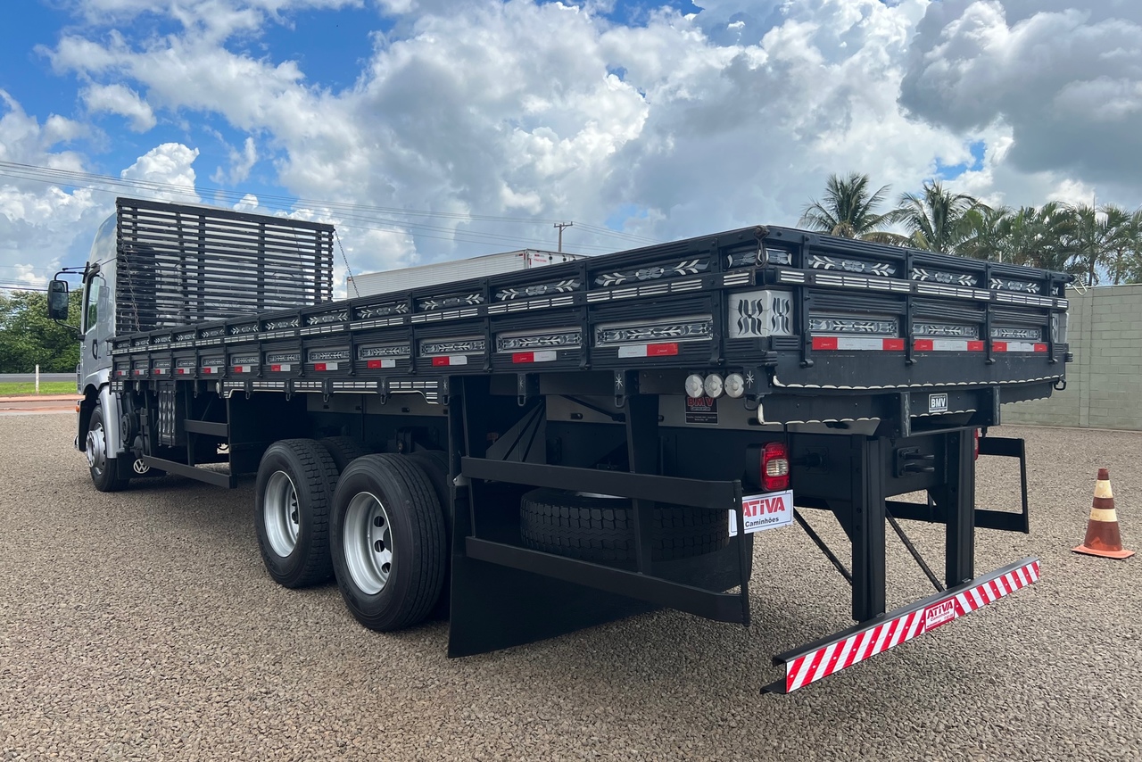Volkswagen 24-280 E Constellation 6x2 - 13/13 6