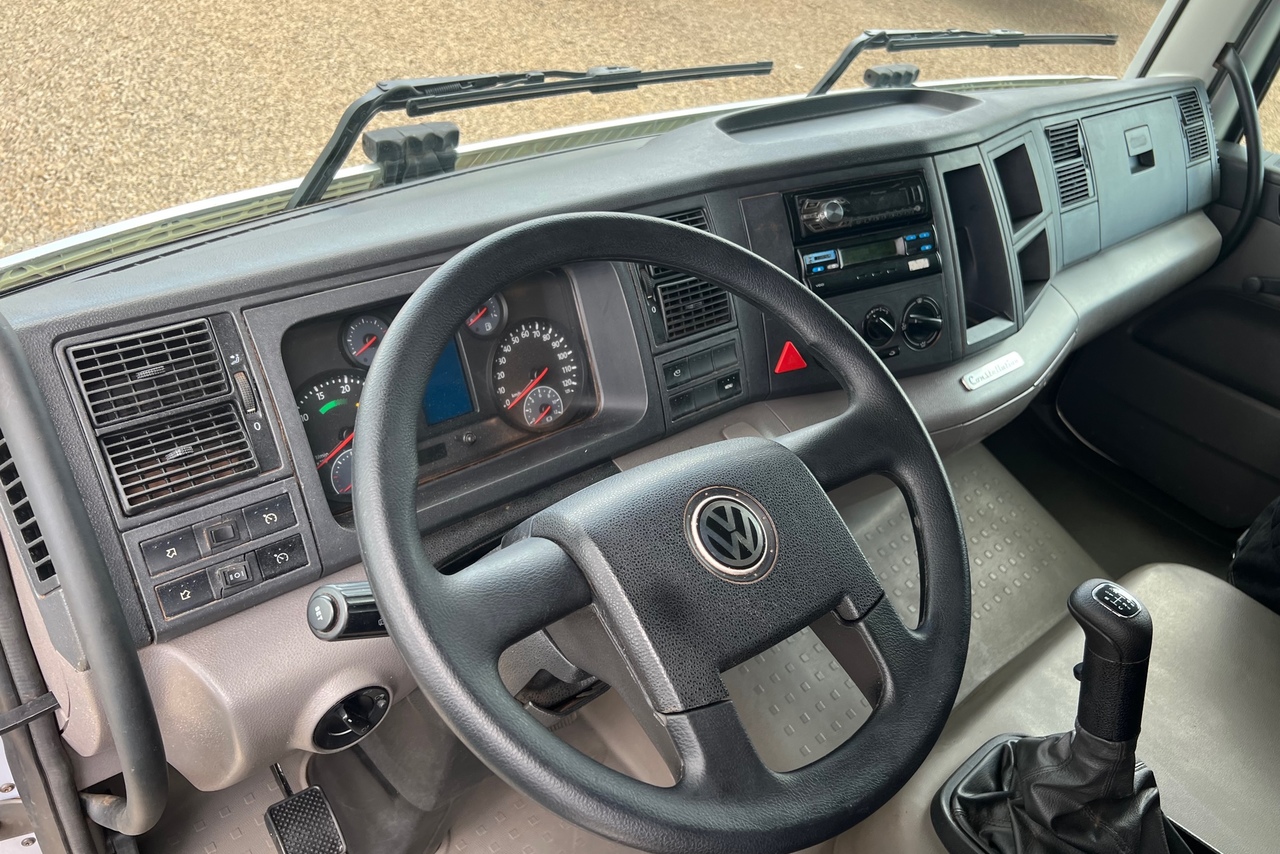Volkswagen 24-280 E Constellation 6x2 - 13/13 8