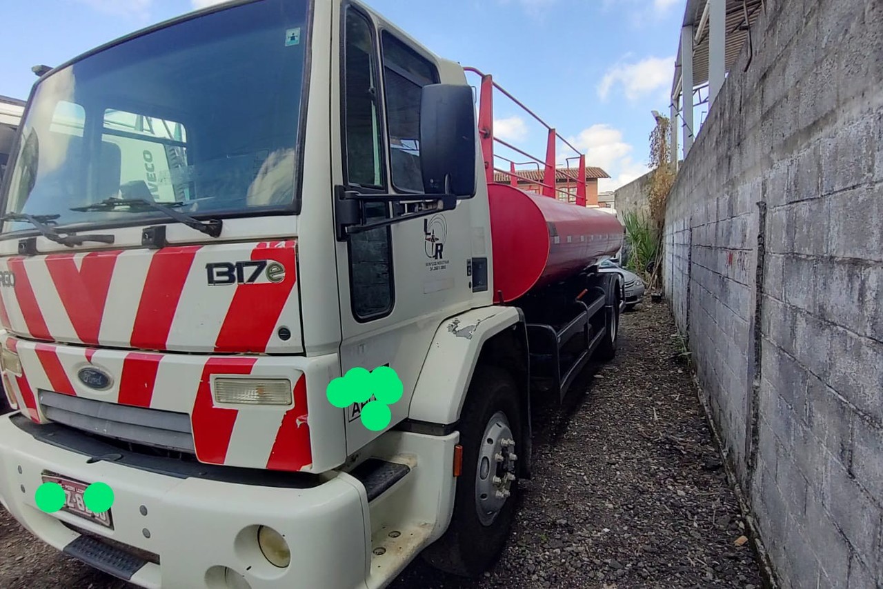 Ford Cargo1317 - 11 3