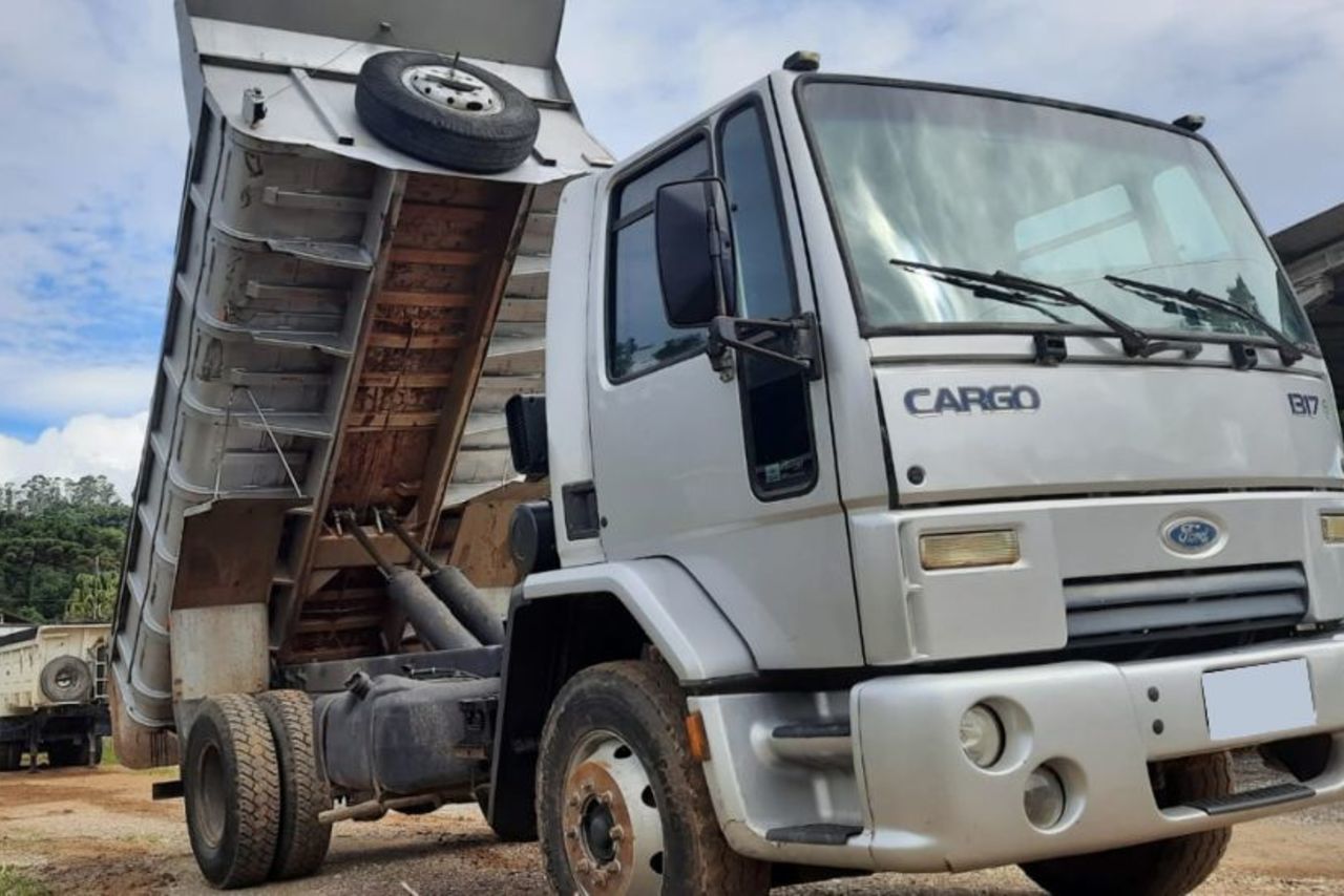 Ford Cargo1317 - 10 6