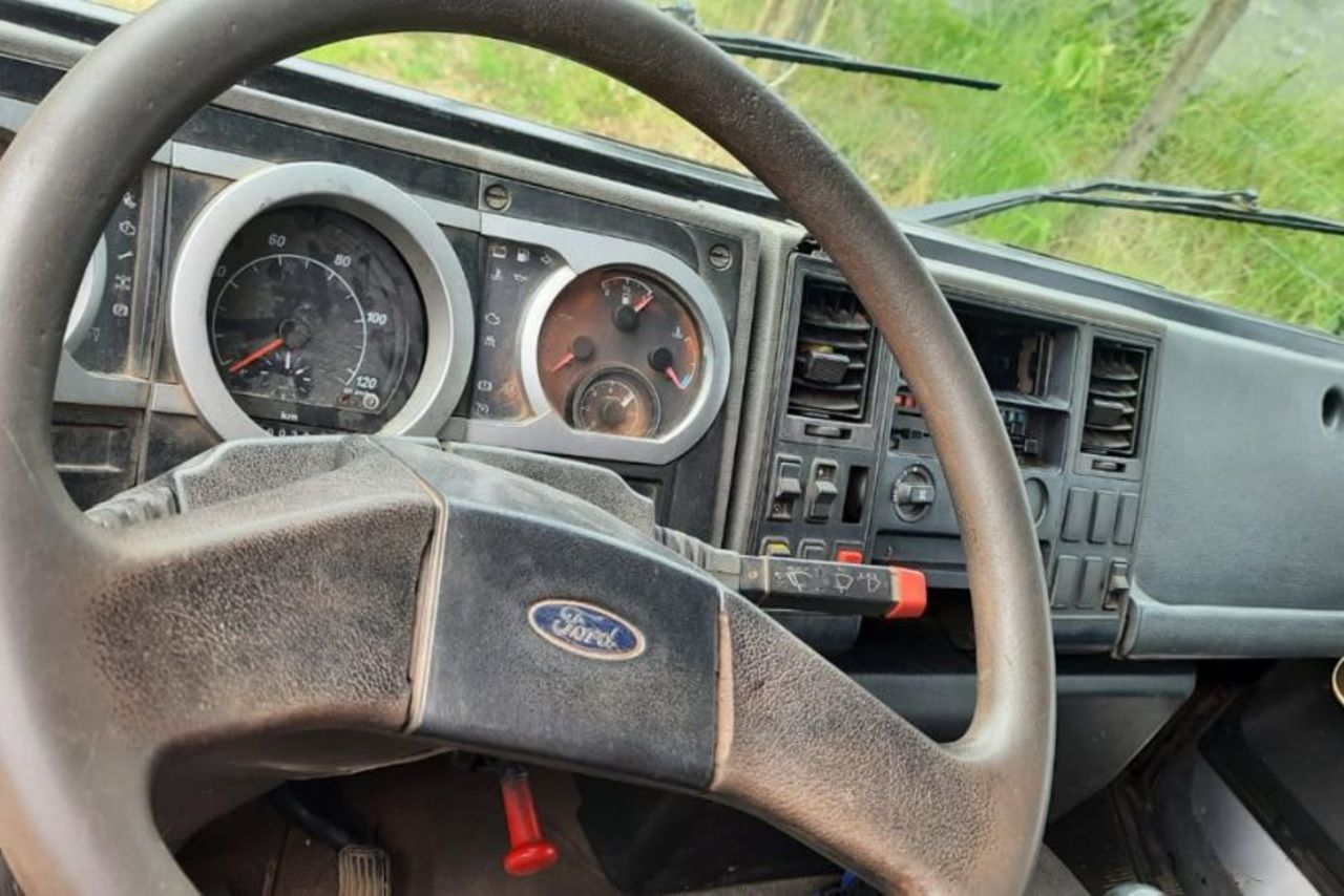 Ford Cargo1317 - 10 12