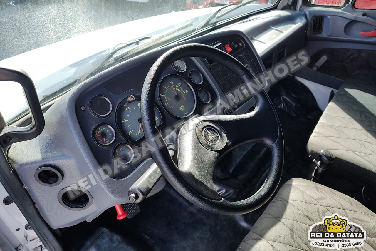 Mercedes Benz MB 1620 - 09/09 14