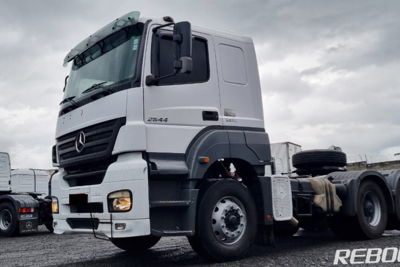 Mercedes Benz Axor 2544 - 08/09 6