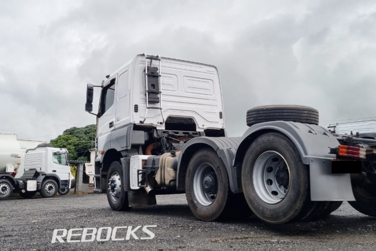 Mercedes Benz Axor 2544 - 08/09 7