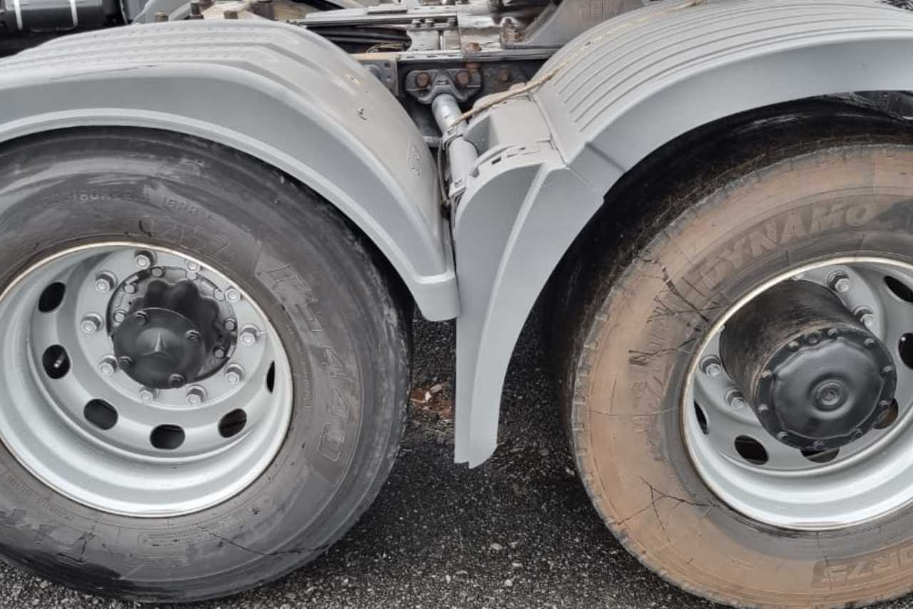 Mercedes Benz Axor 2544 - 08/09 10