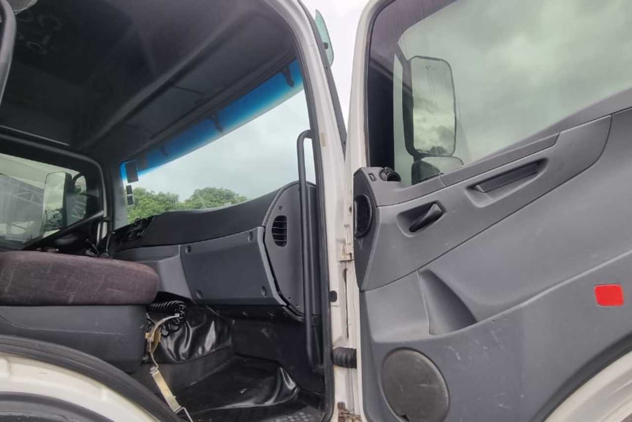 Mercedes Benz Axor 2544 - 08/09 13