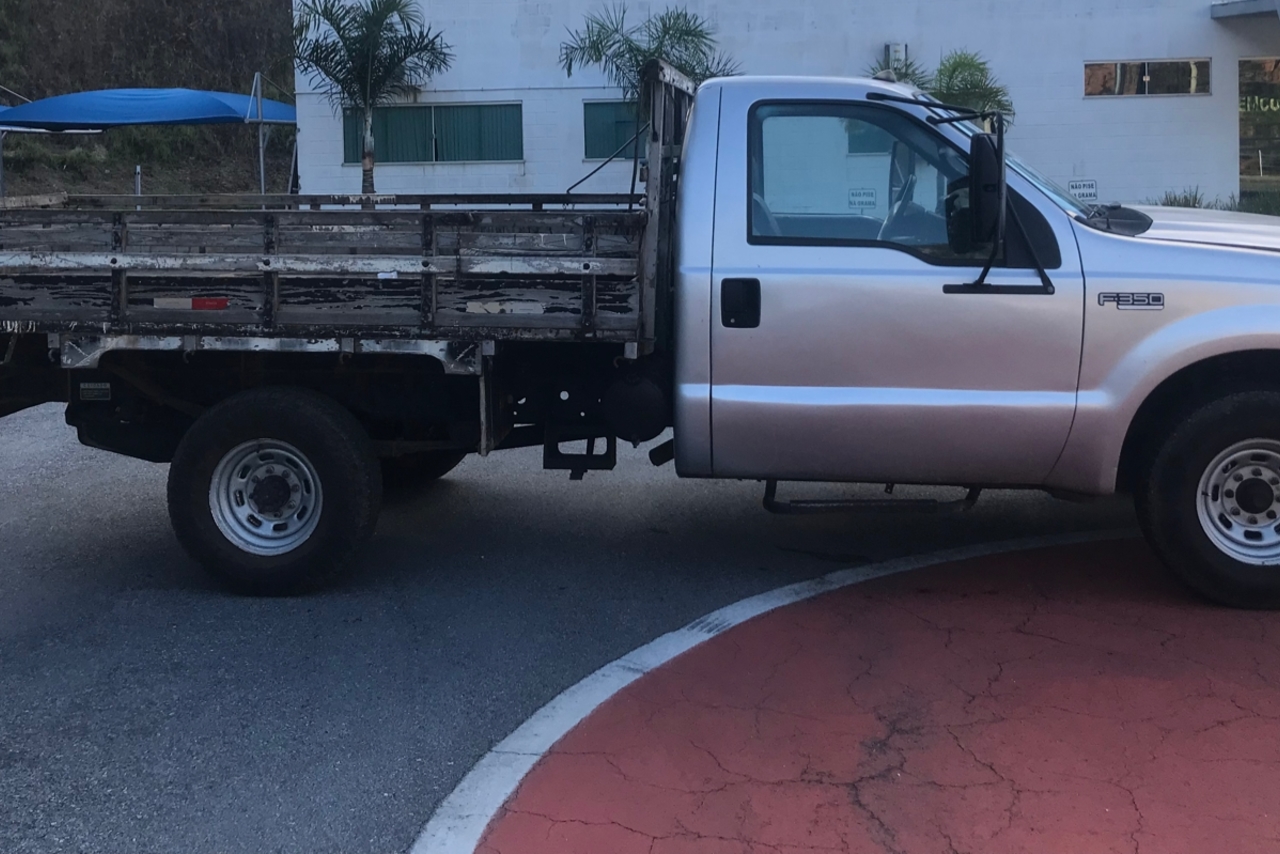 Ford F350 - 02/02 3