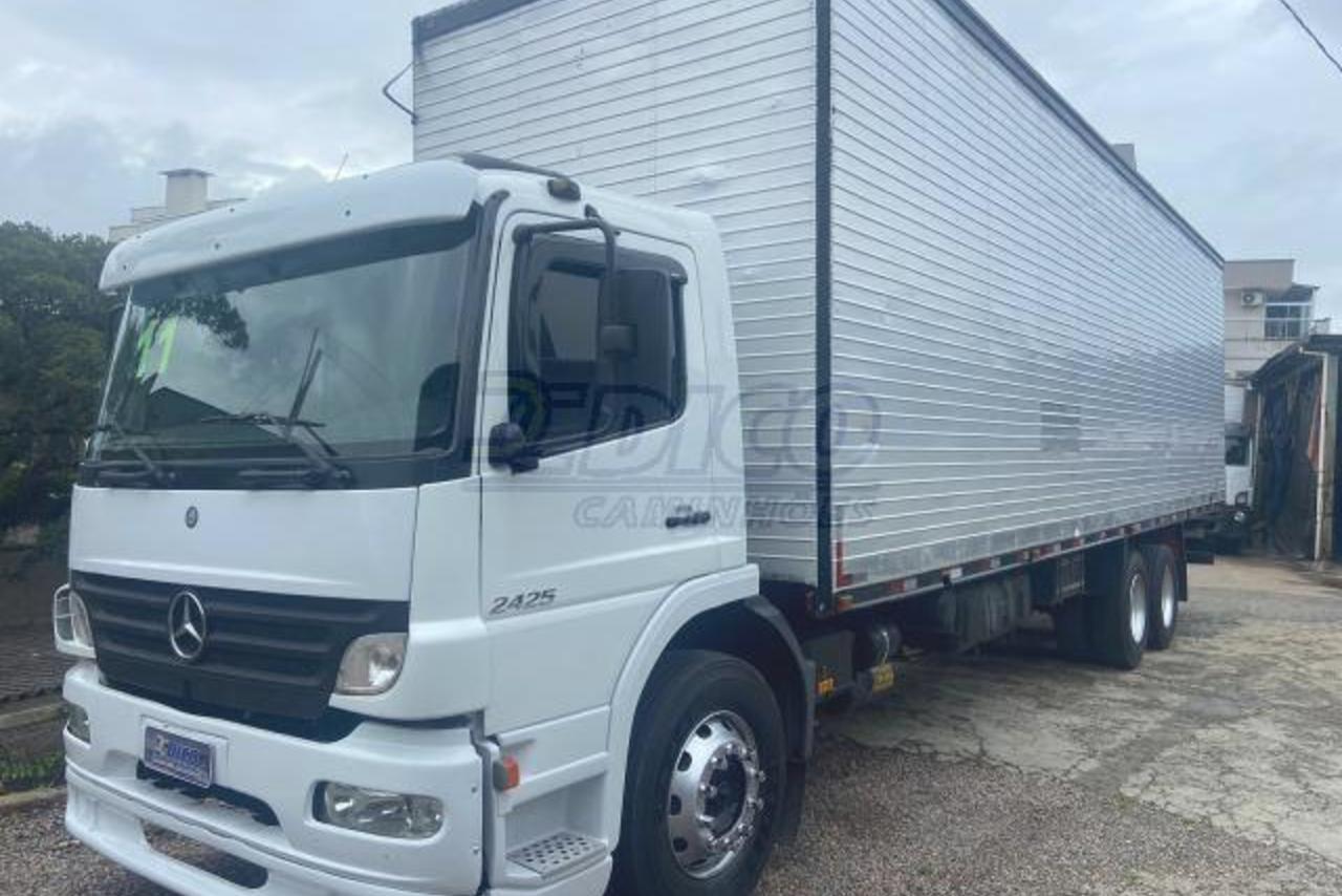 Mercedes Benz Atego 2425 - 10/11 2