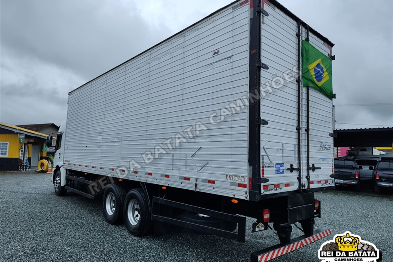 Volkswagen 24-280 E Constellation 6x2 - 12/12 3