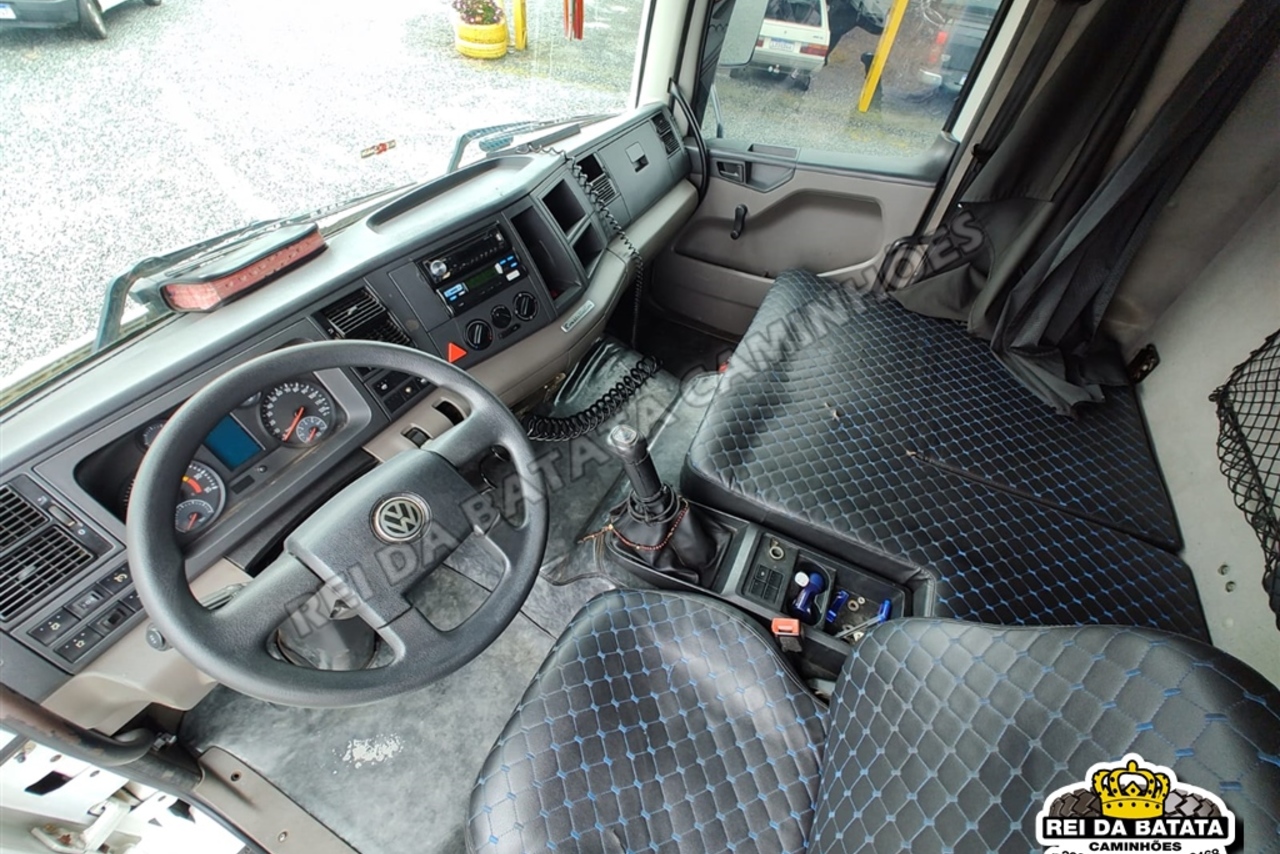Volkswagen 24-280 E Constellation 6x2 - 12/12 9
