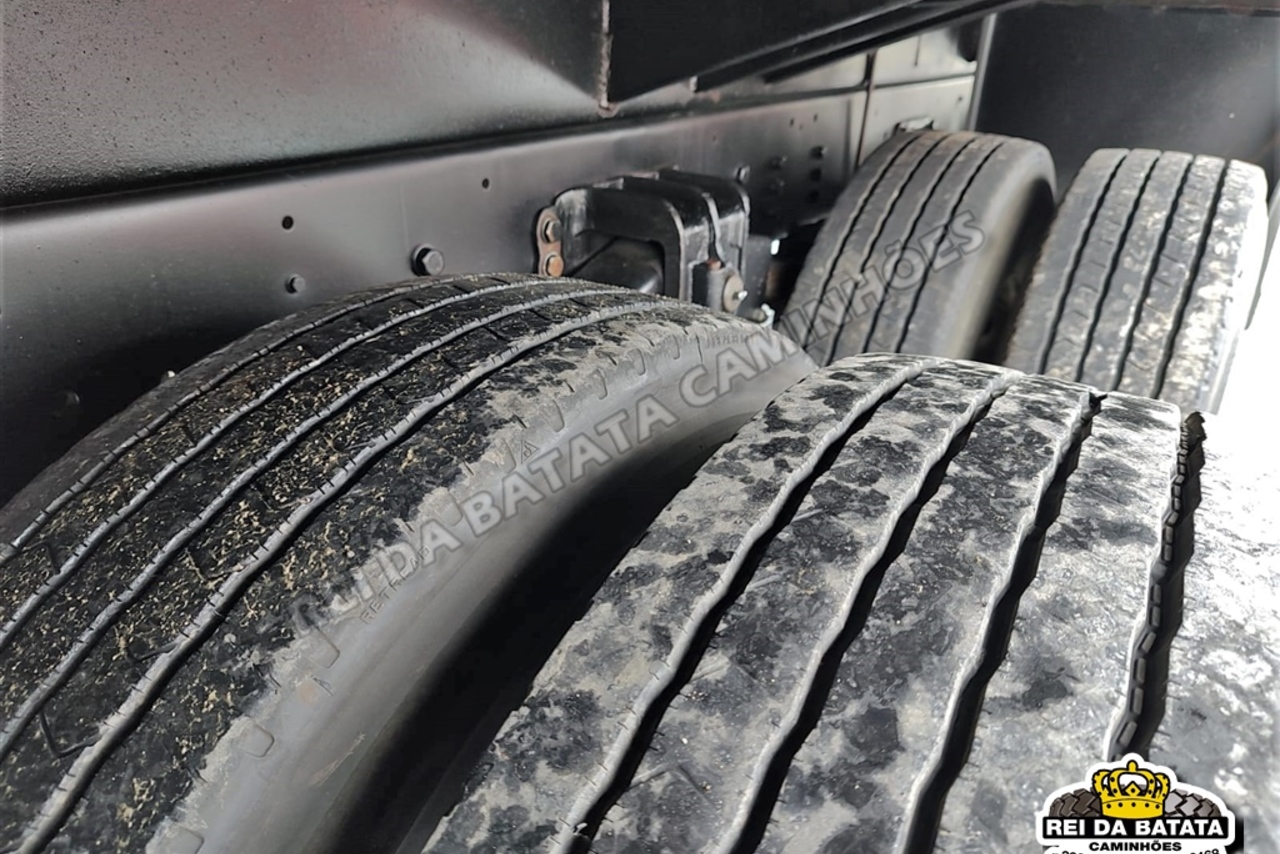 Volkswagen 24-280 E Constellation 6x2 - 12/12 17