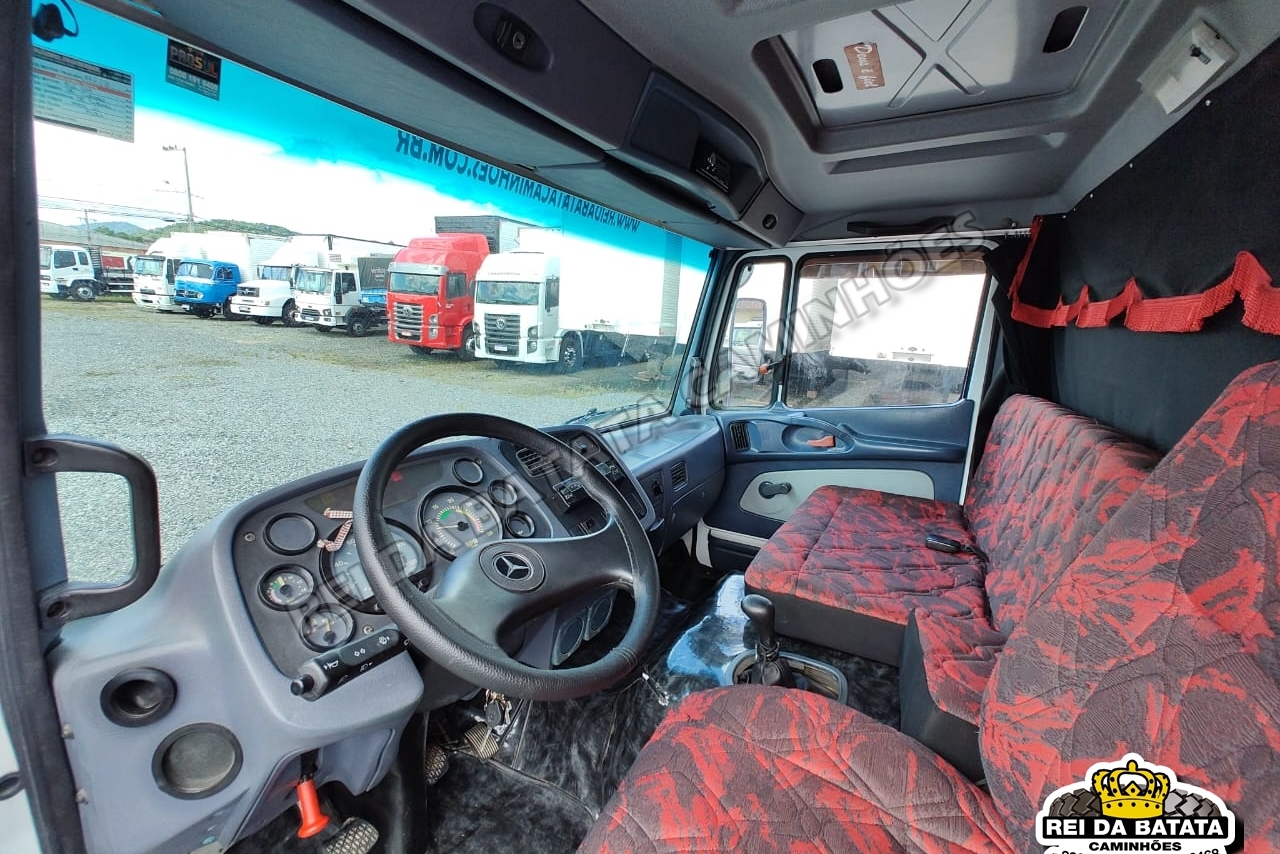 Mercedes Benz MB 712 - 99/99 7