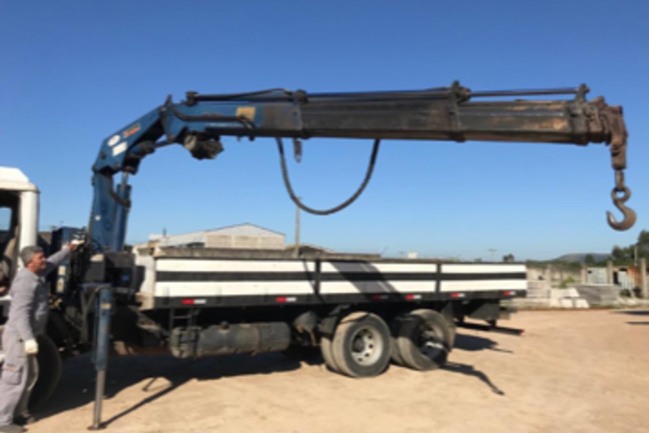 Mercedes Benz MB 1718 - 93/93 4