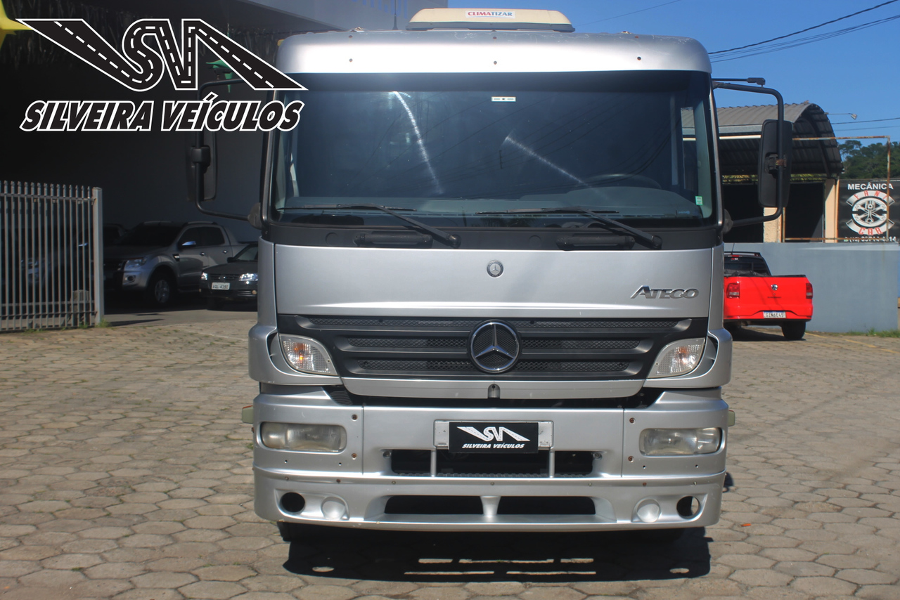 Mercedes Benz Atego 2425 - 07/08 2