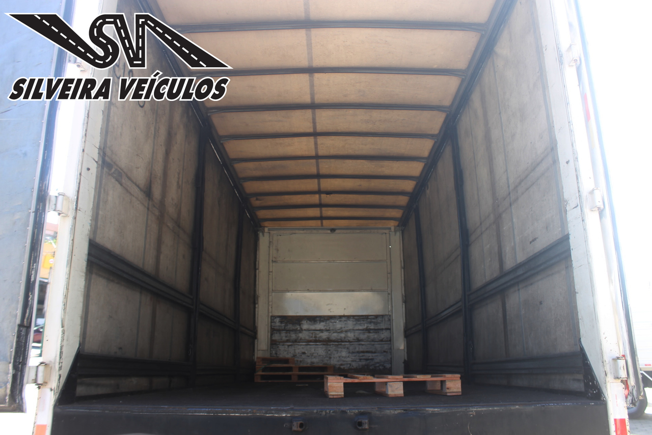 Volkswagen 15-180 E Constellation - 11/12 7