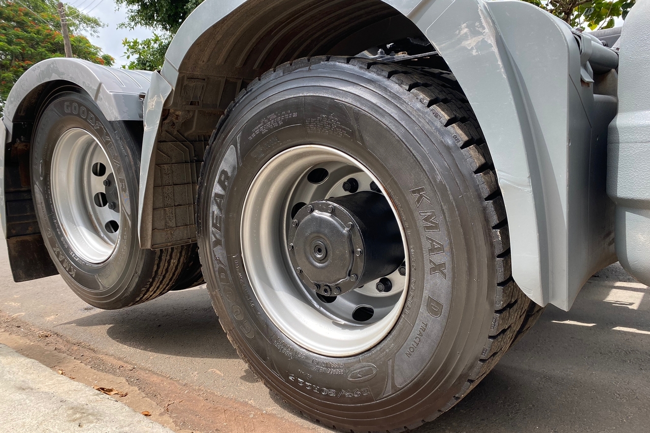 Mercedes Benz Axor 2544 - 10/10 10