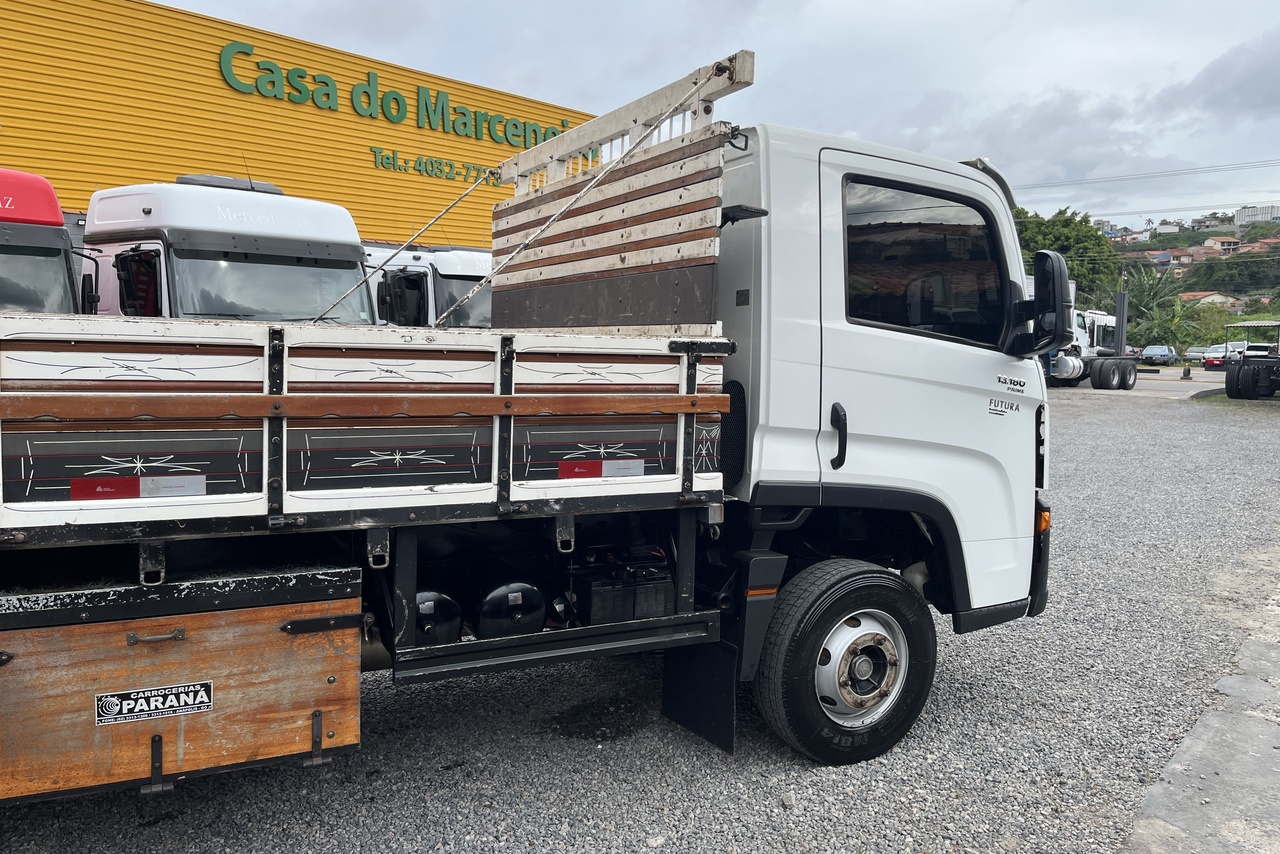 Volkswagen 13-180 - 19/20 7