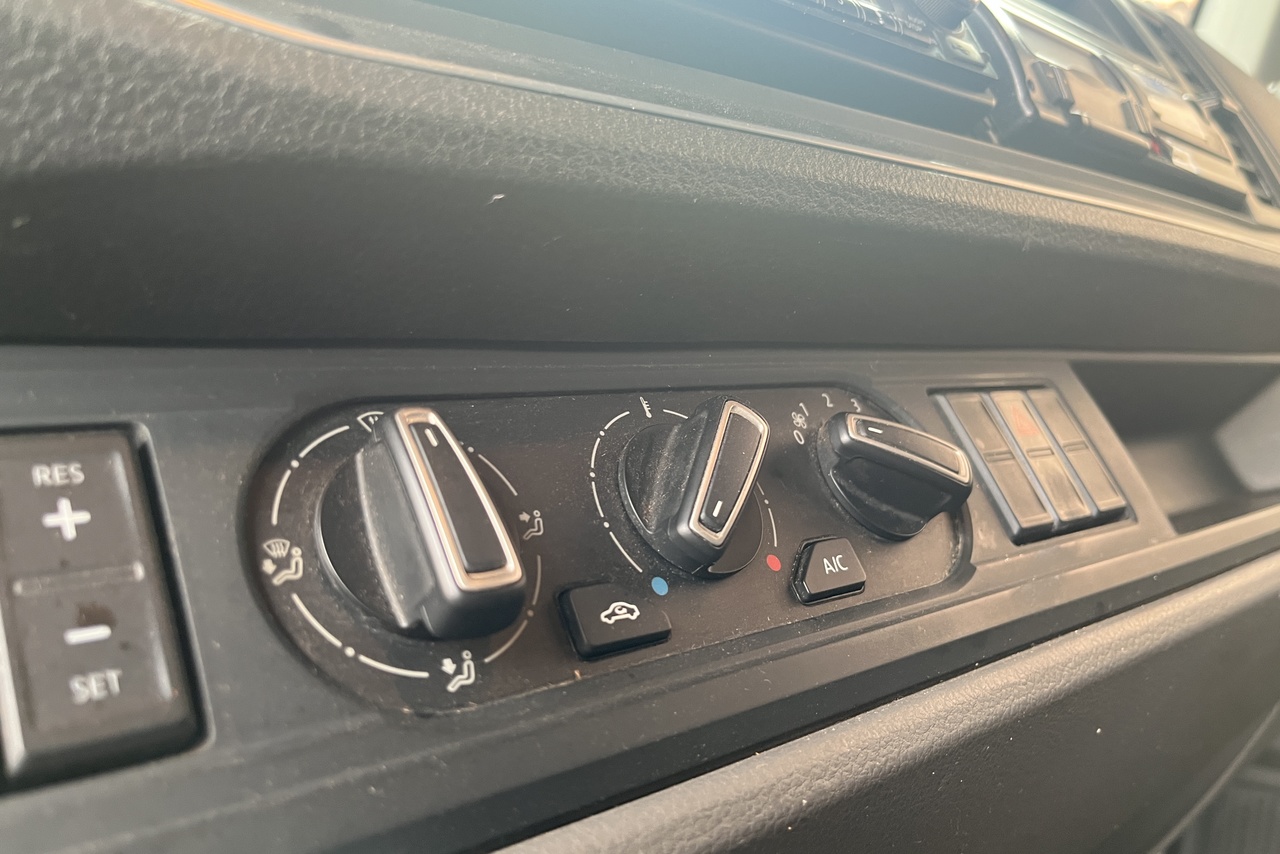 Volkswagen 13-180 - 19/20 12