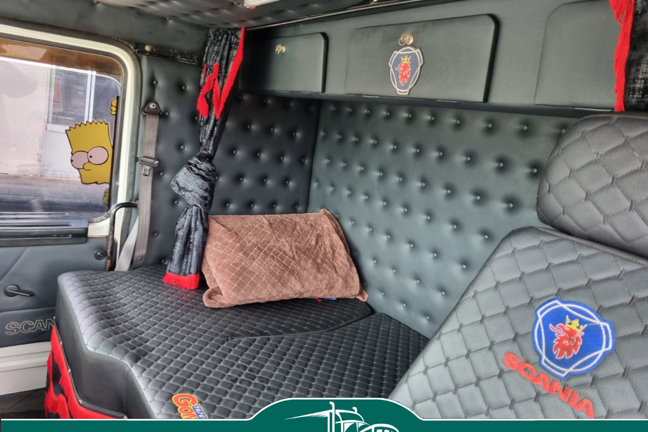 Scania T112H - 84/84 18