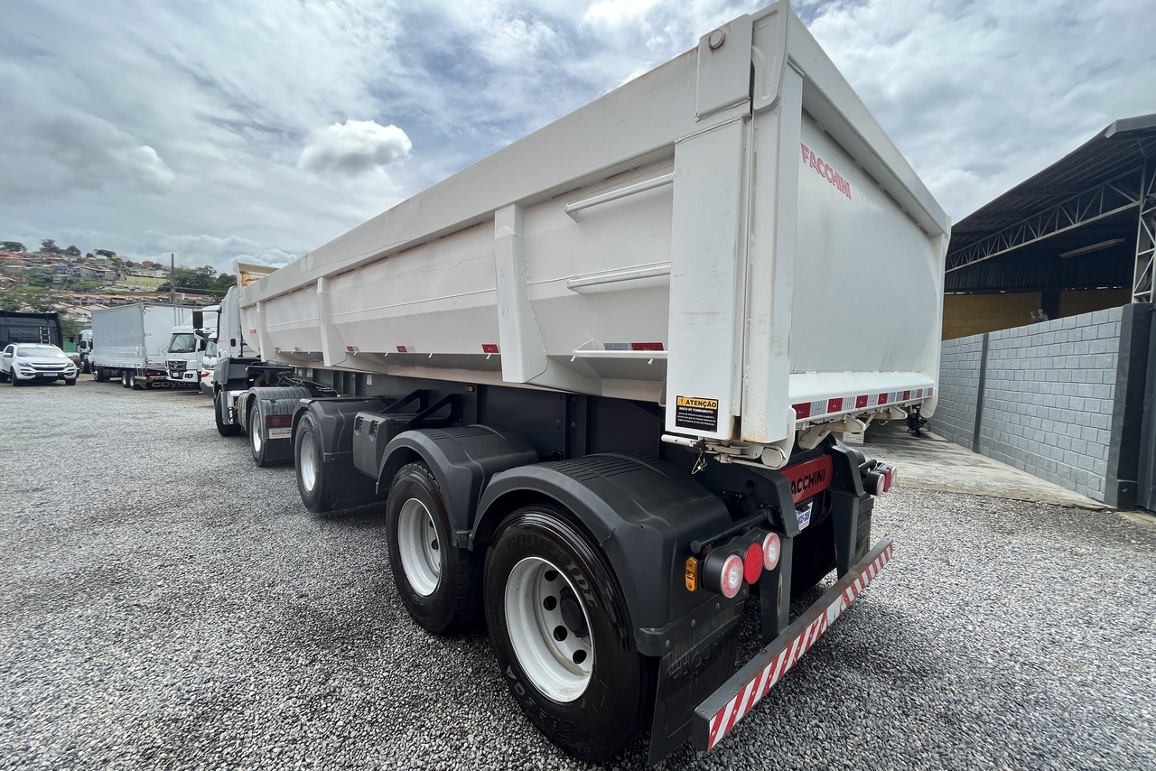 Mercedes Benz Axor 2040 - 08/08 5