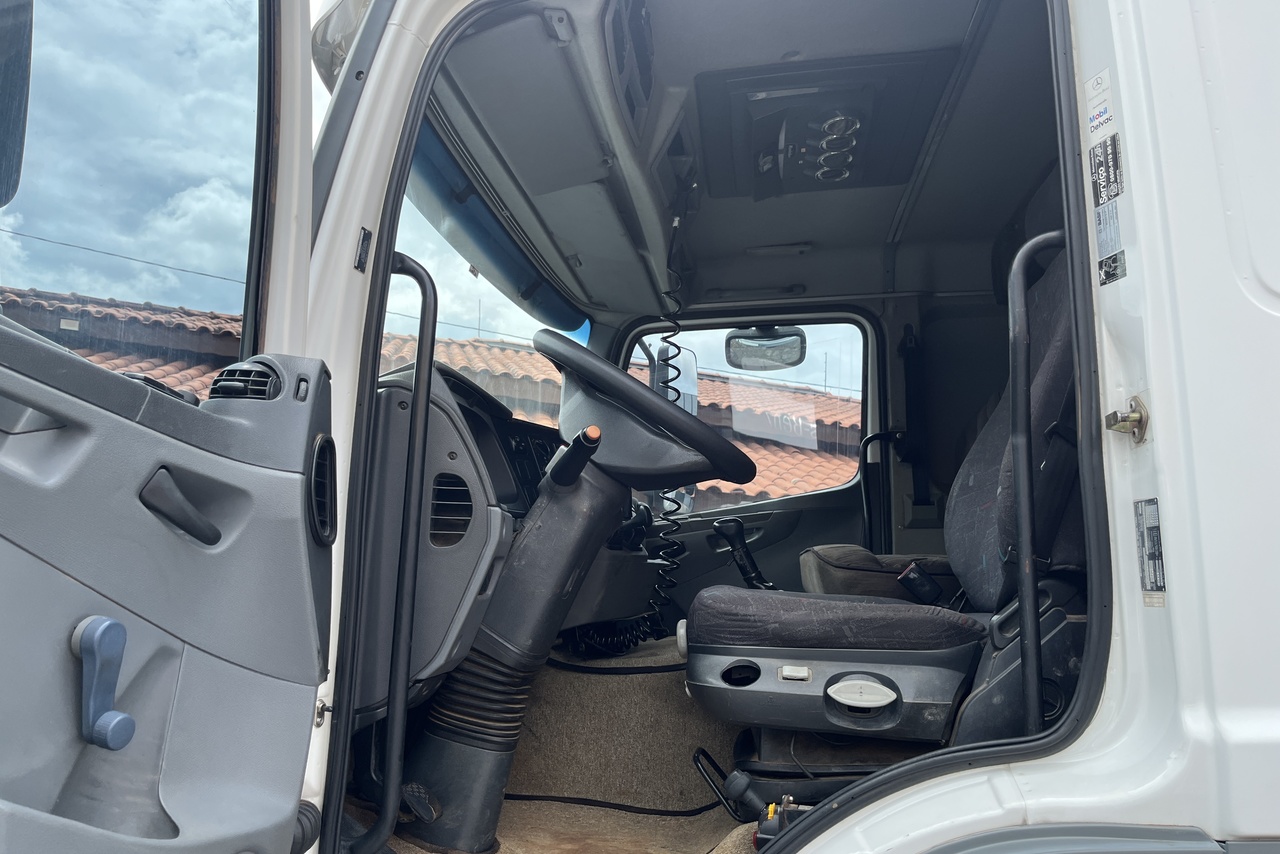 Mercedes Benz Axor 2040 - 08/08 10