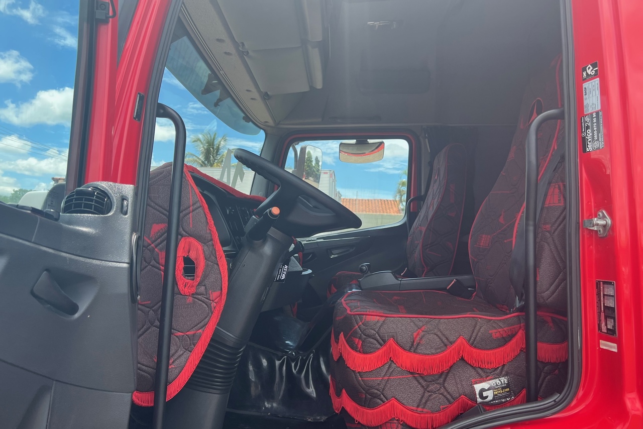 Mercedes Benz Atego 2430 - 14/14 7