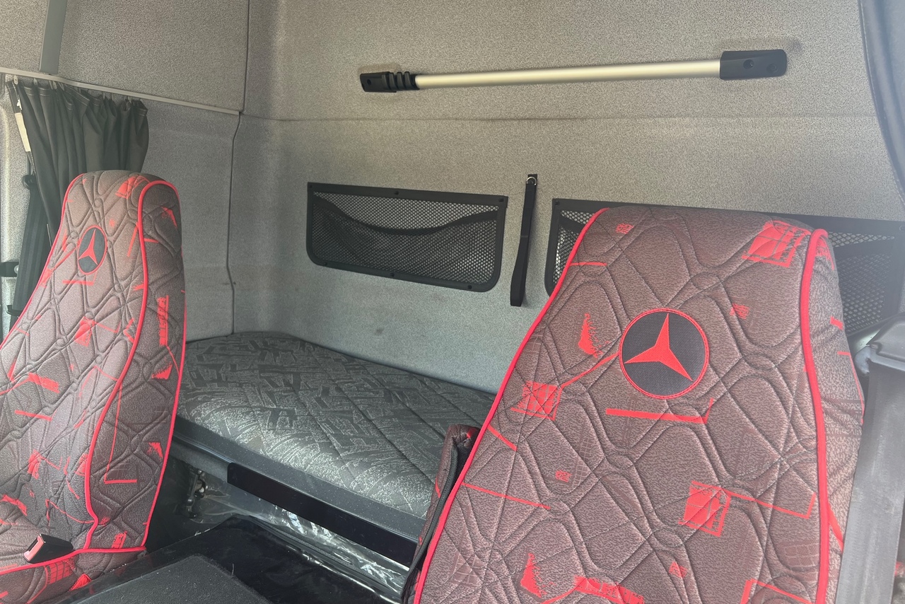 Mercedes Benz Atego 2430 - 14/14 9