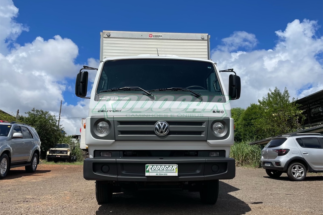 Volkswagen 8 160 - 18/18 11