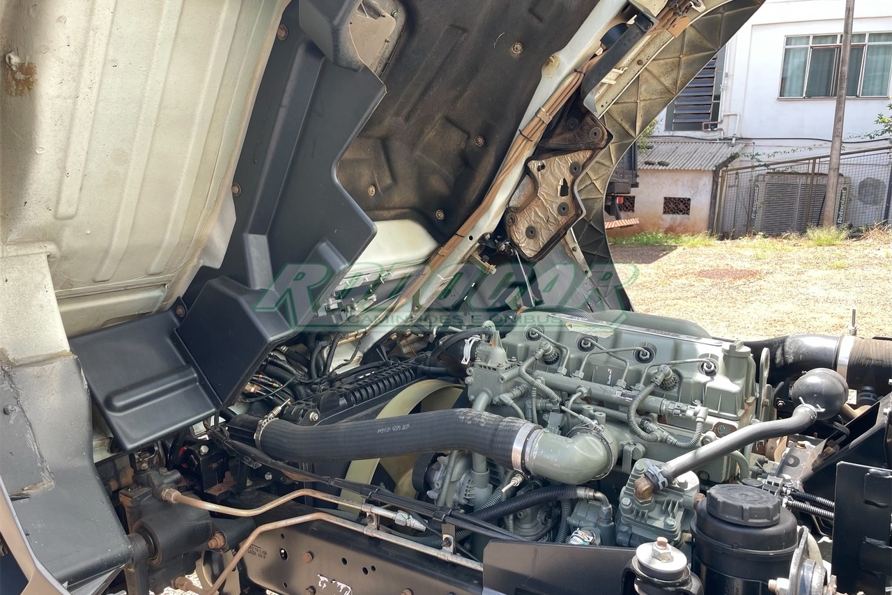 Volkswagen 8 160 - 18/18 19