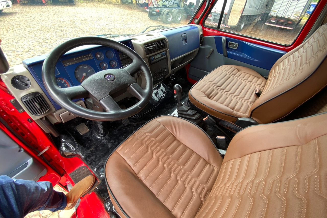 Volkswagen VW 17180 - 07/07 13