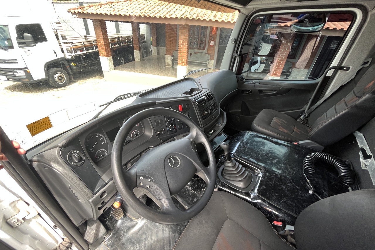 Mercedes Benz Atego 2426 - 20/20 11