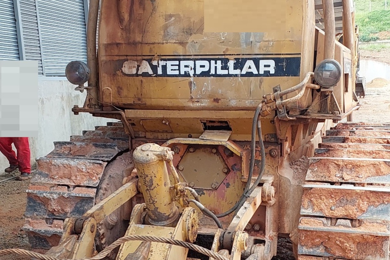 Caterpillar D6D - 82/82 3