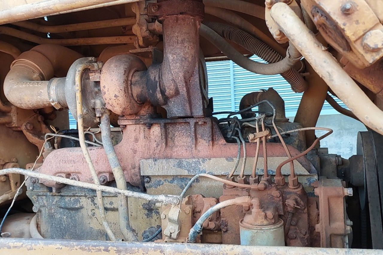 Caterpillar D6D - 82/82 12