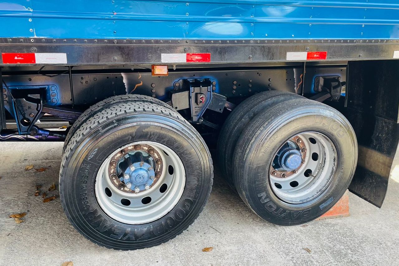 Ford Cargo2429 - 13/13 2