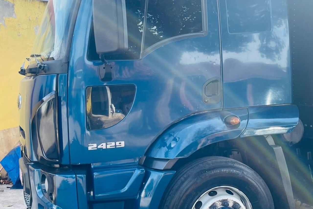 Ford Cargo2429 - 13/13 3