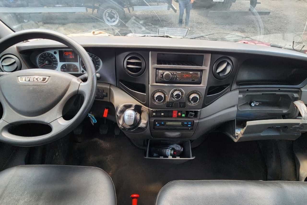 Iveco Daily 70C17 - 14/14 12