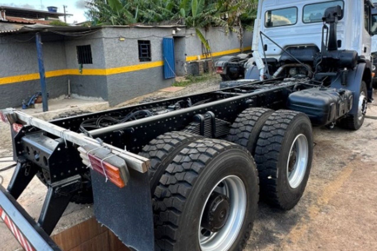 Mercedes Benz Axor 3131 - 17/18 3