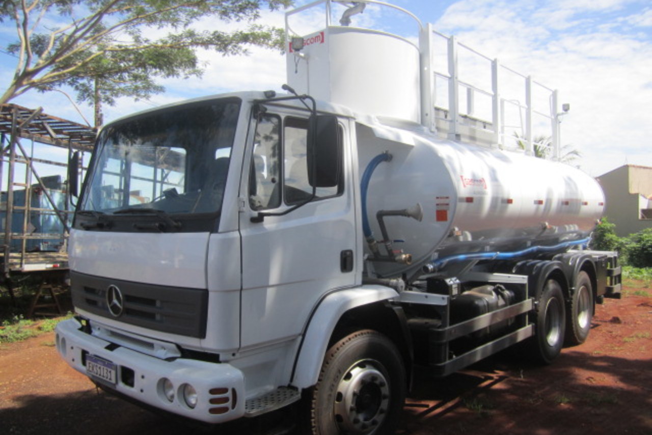 Mercedes Benz Atego 2423 - 08/08 2