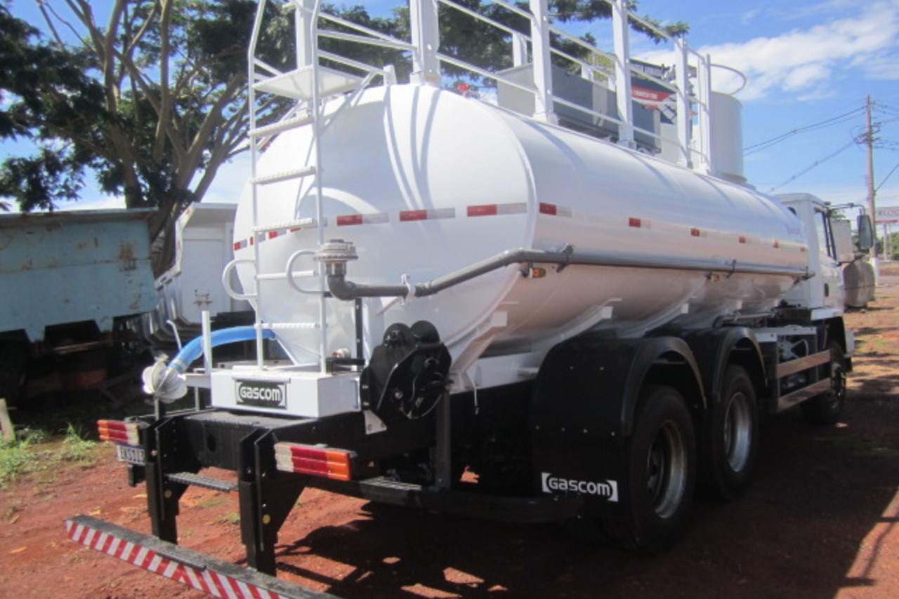 Mercedes Benz Atego 2423 - 08/08 3