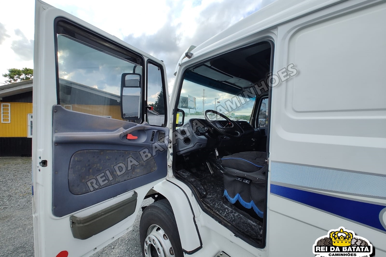 Mercedes Benz MB 1634 - 03/03 6