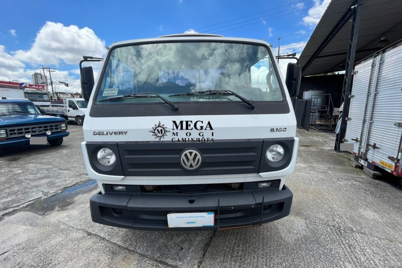 Volkswagen 8 160 - 13 4