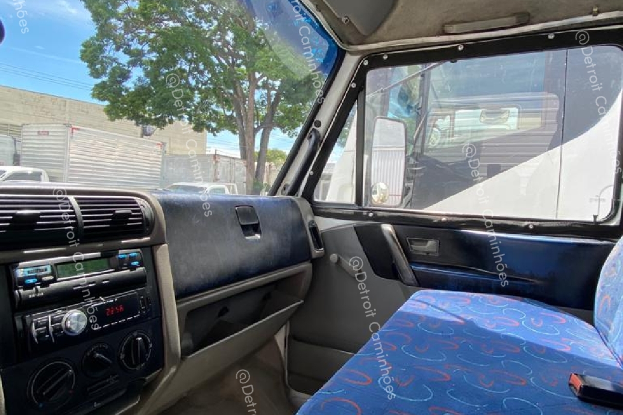 Volkswagen 8 120 - 09/09 9