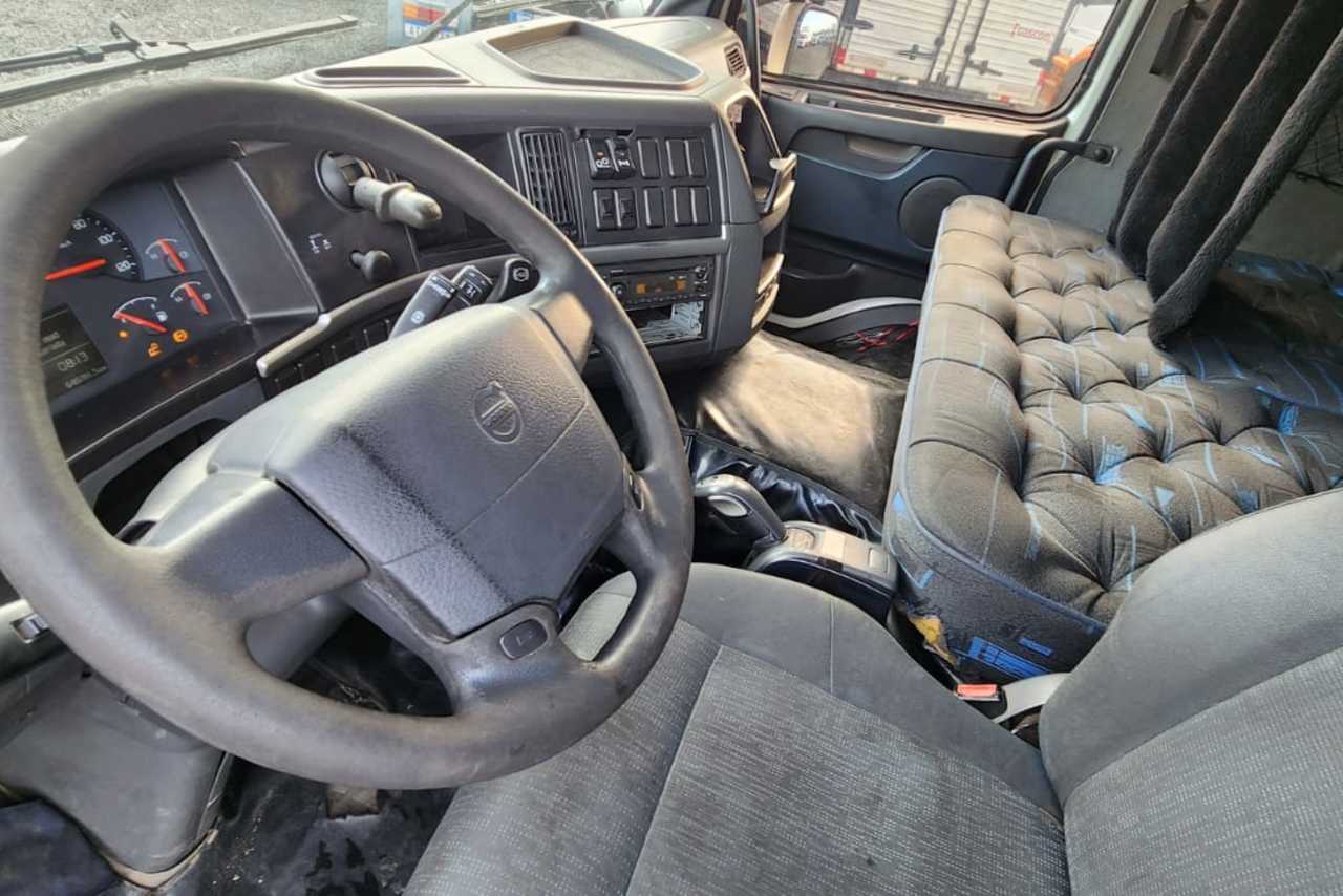 Volvo FM370 - 11/11 13