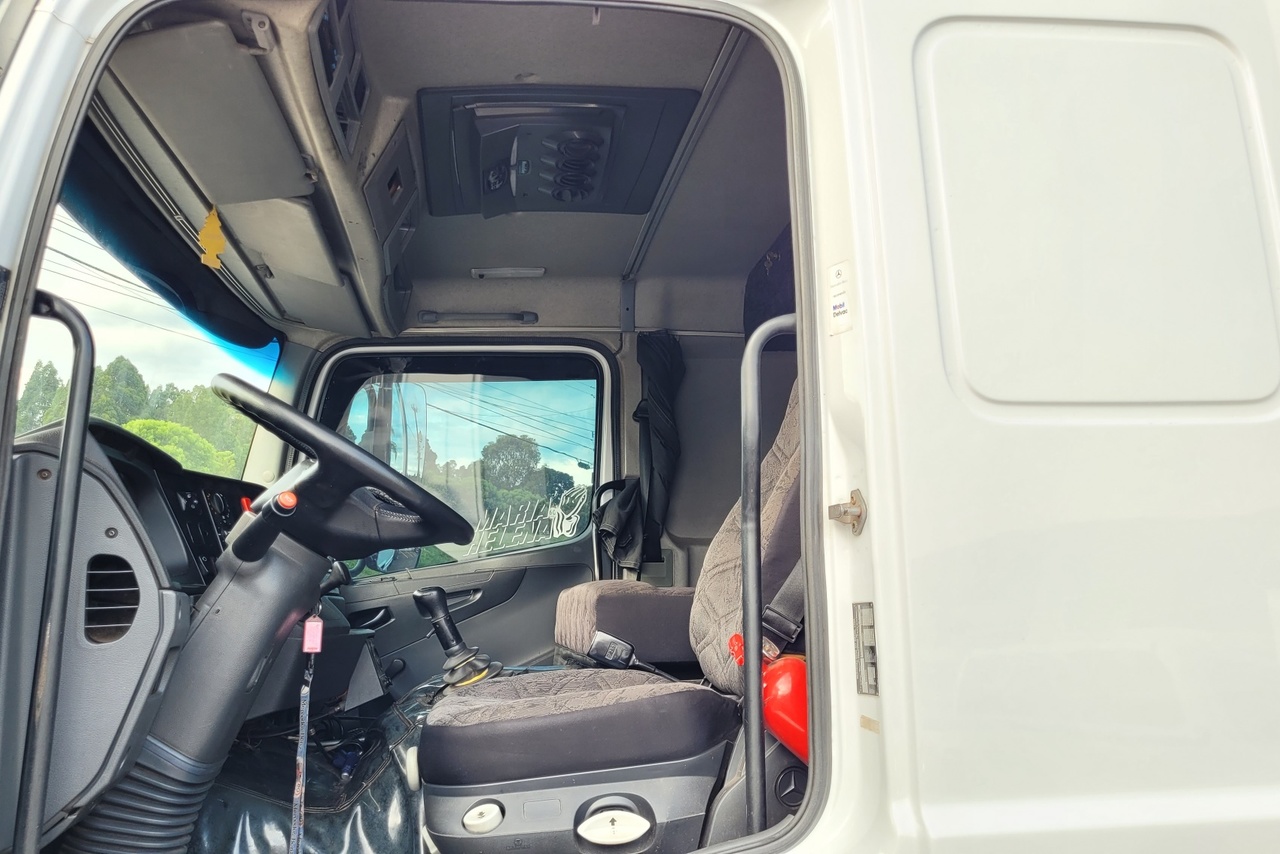 Mercedes Benz Atego 2426 - 11/12 2