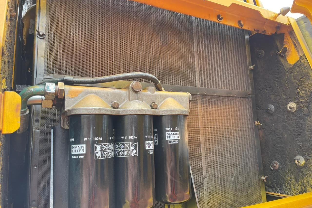 Volvo EC360 - 10/10 3